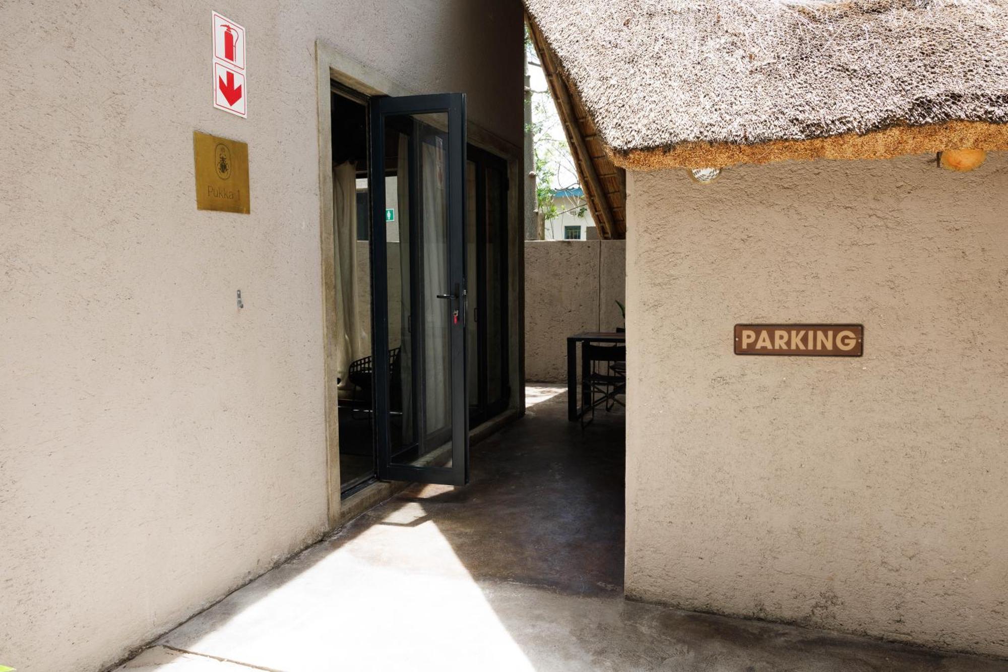 Chobe House Villa And Chalets Kasane Exteriér fotografie